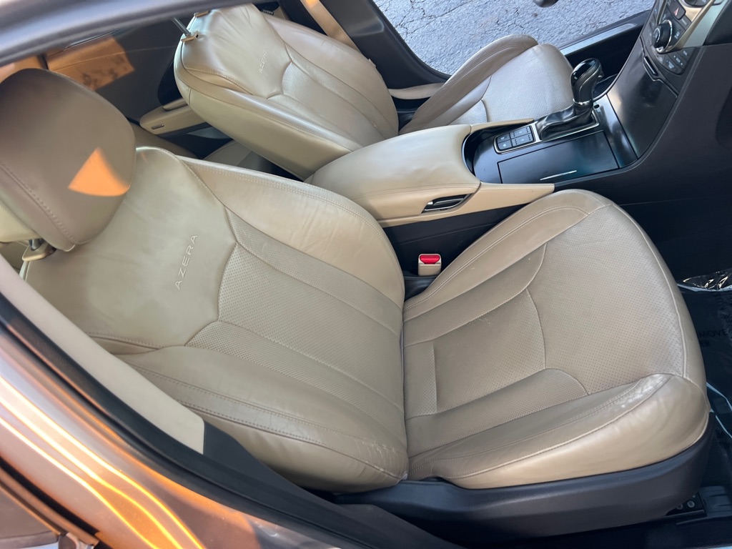 Photo 20 of this HYUNDAI AZERA