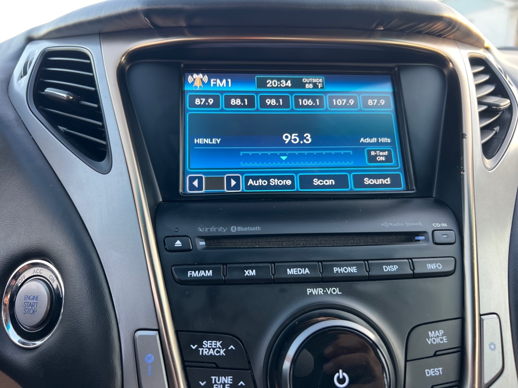 Photo 30 of this HYUNDAI AZERA