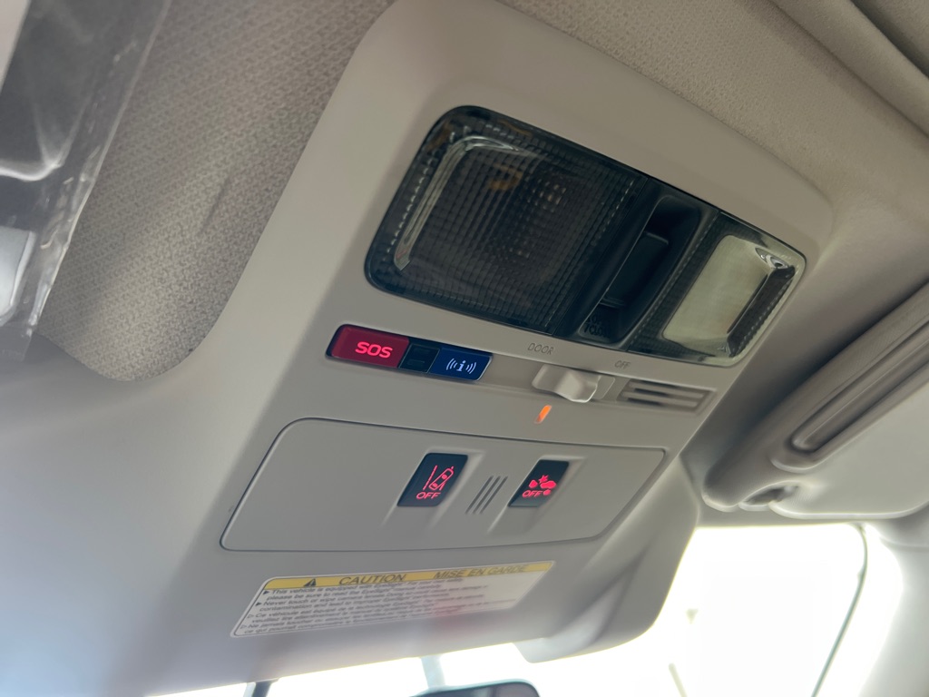 Photo 40 of this SUBARU FORESTER