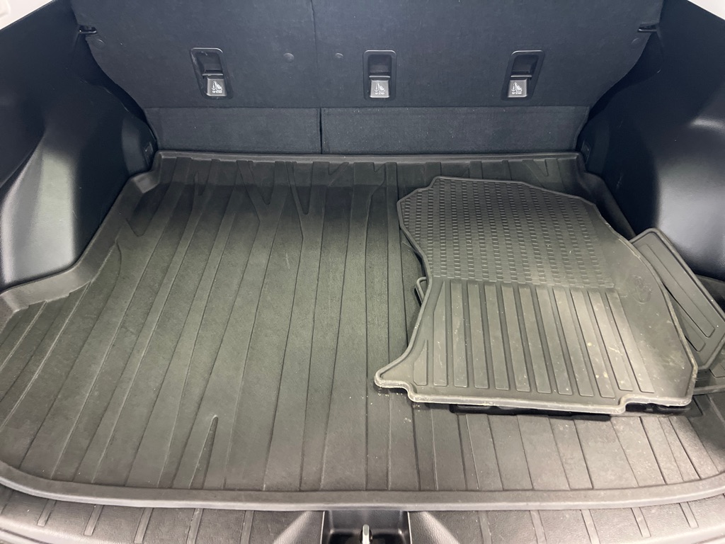 Photo 22 of this SUBARU FORESTER