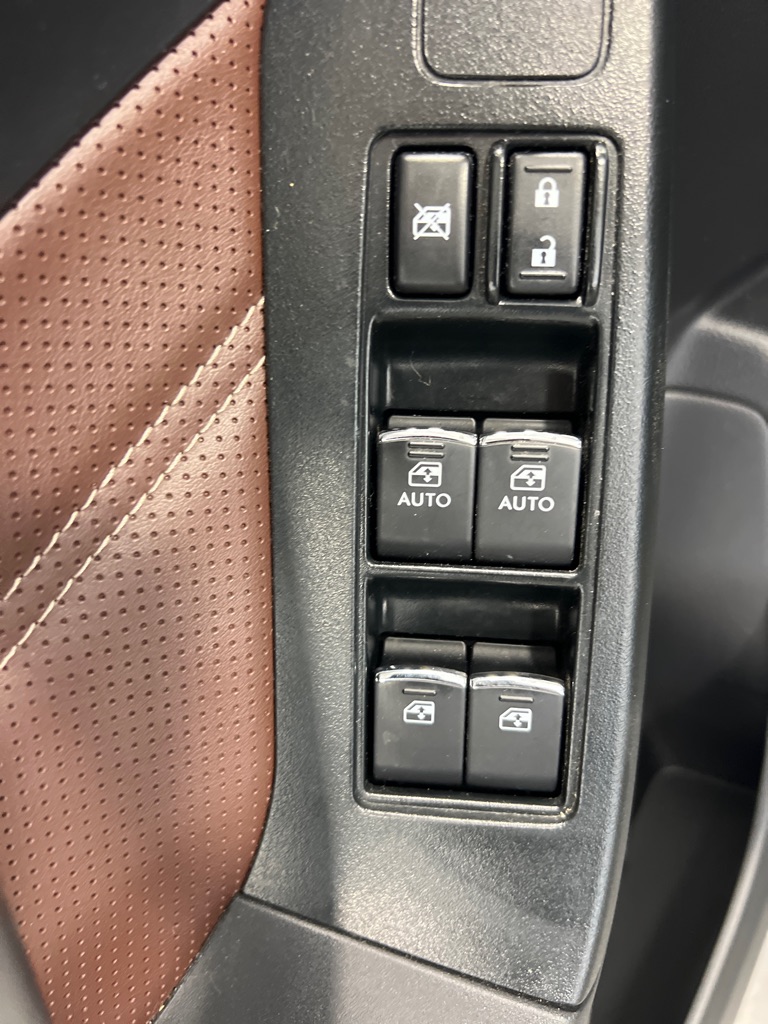 Photo 26 of this SUBARU FORESTER