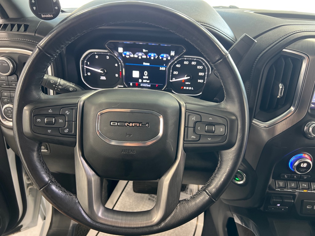 Photo 34 of this GMC SIERRA
