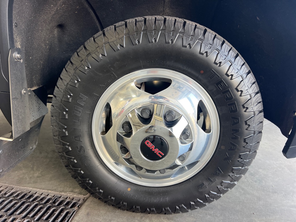 Photo 48 of this GMC SIERRA