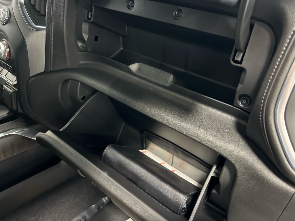 Photo 31 of this GMC SIERRA