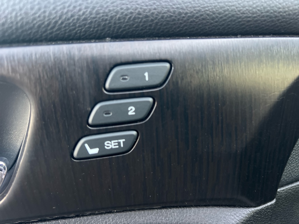 Photo 24 of this HONDA ACCORD