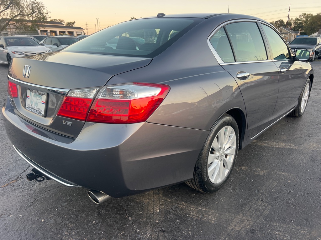 Photo 7 of this HONDA ACCORD