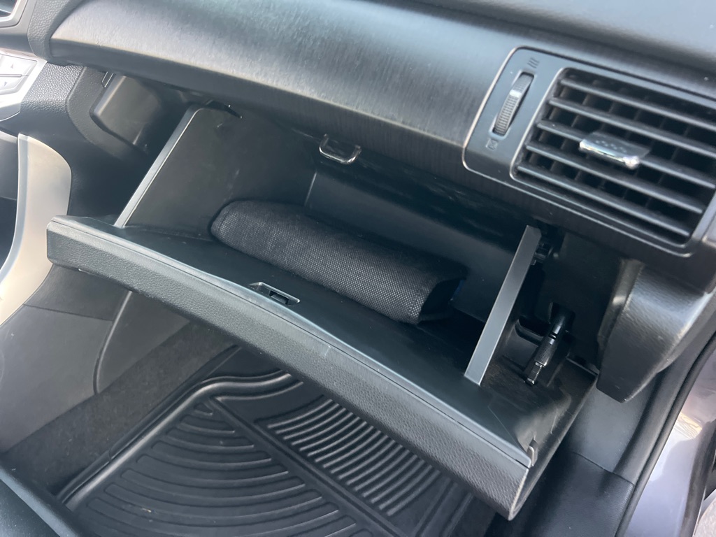 Photo 21 of this HONDA ACCORD