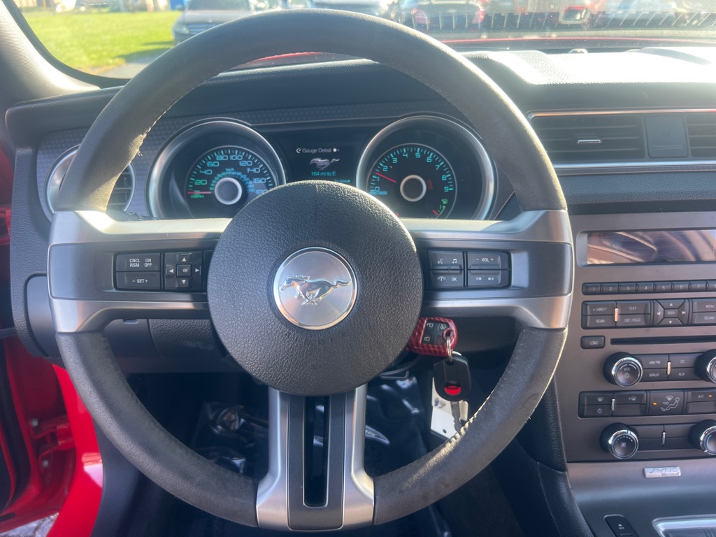 Photo 30 of this FORD MUSTANG