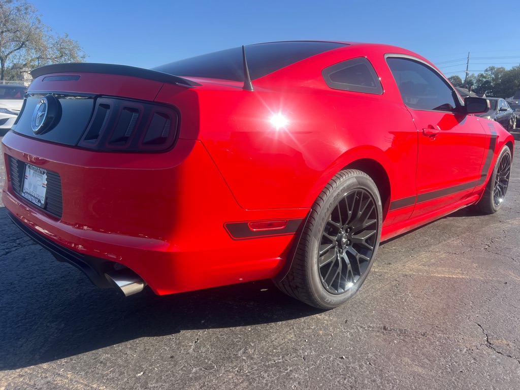 Photo 8 of this FORD MUSTANG