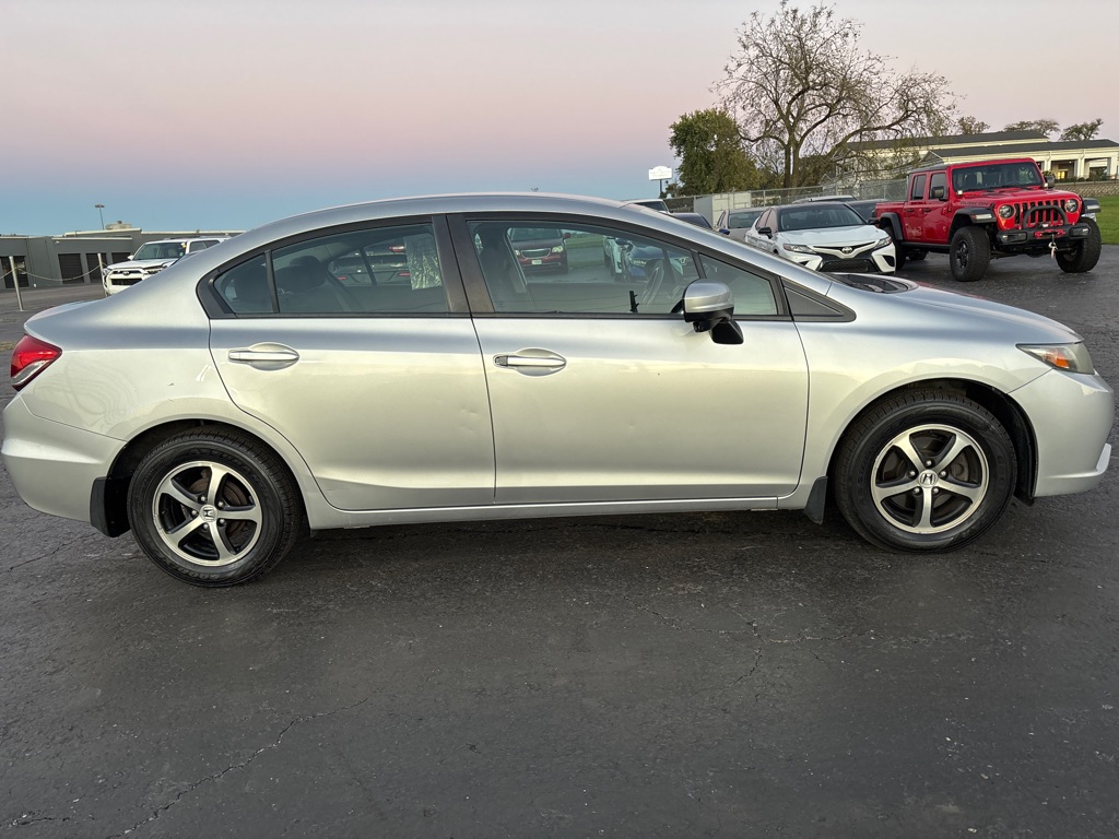 Photo 8 of this HONDA CIVIC