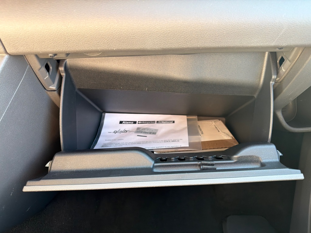 Photo 24 of this FORD TRANSIT