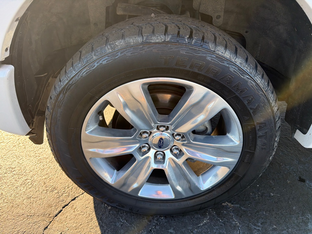 Photo 27 of this FORD F150