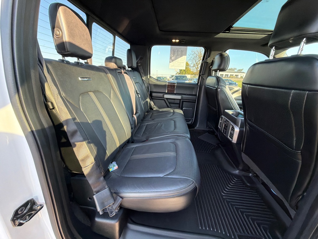 Photo 24 of this FORD F150
