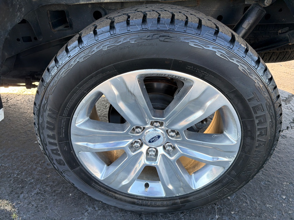 Photo 28 of this FORD F150