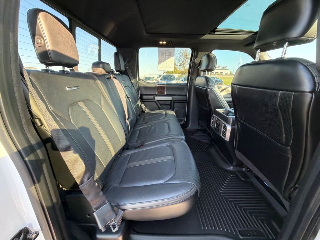Photo 25 of this FORD F150