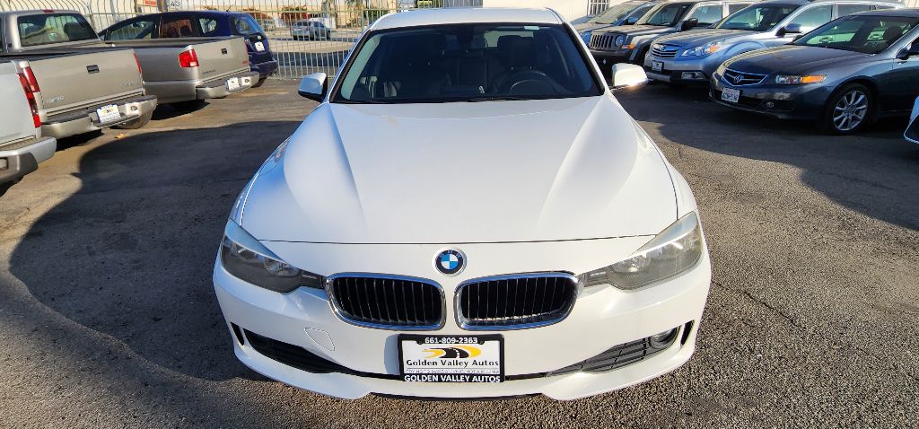 Photo 8 of this BMW 320