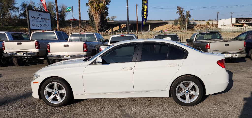 Photo 2 of this BMW 320