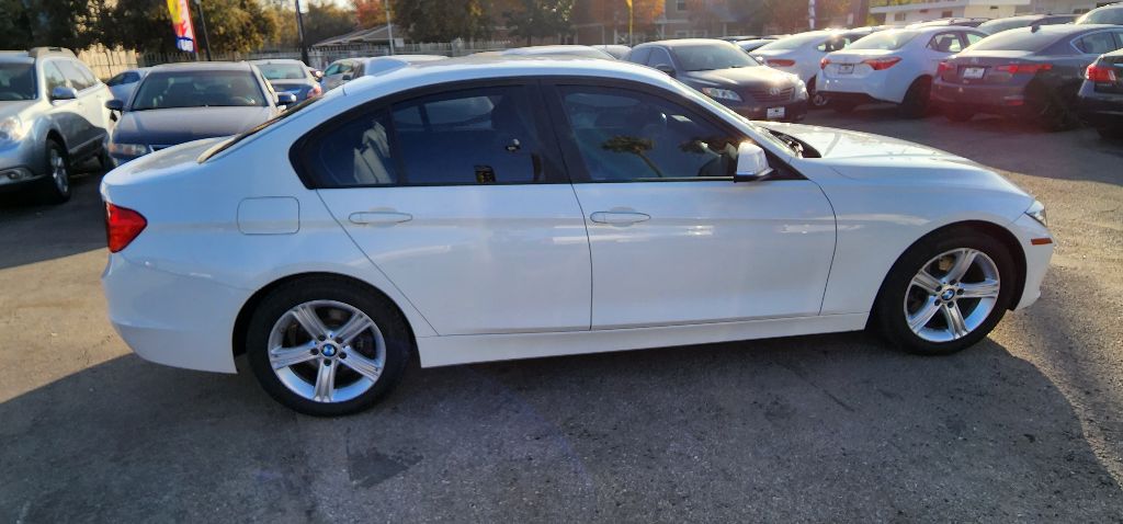 Photo 6 of this BMW 320