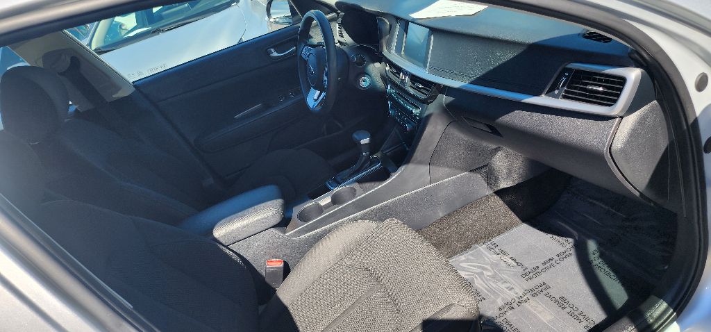 Photo 24 of this KIA OPTIMA
