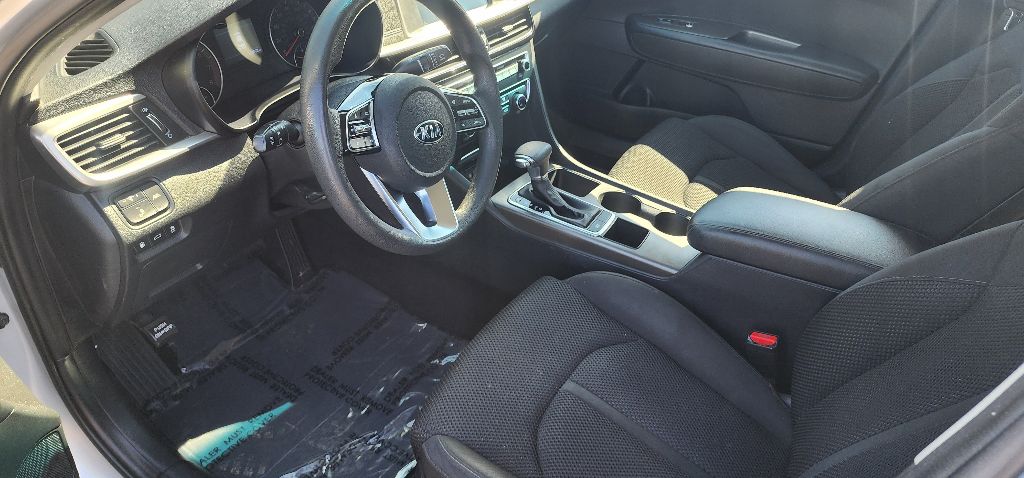 Photo 7 of this KIA OPTIMA