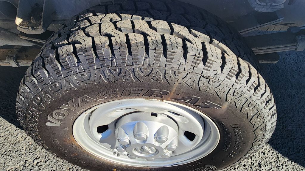 Photo 9 of this DODGE RAM 3500