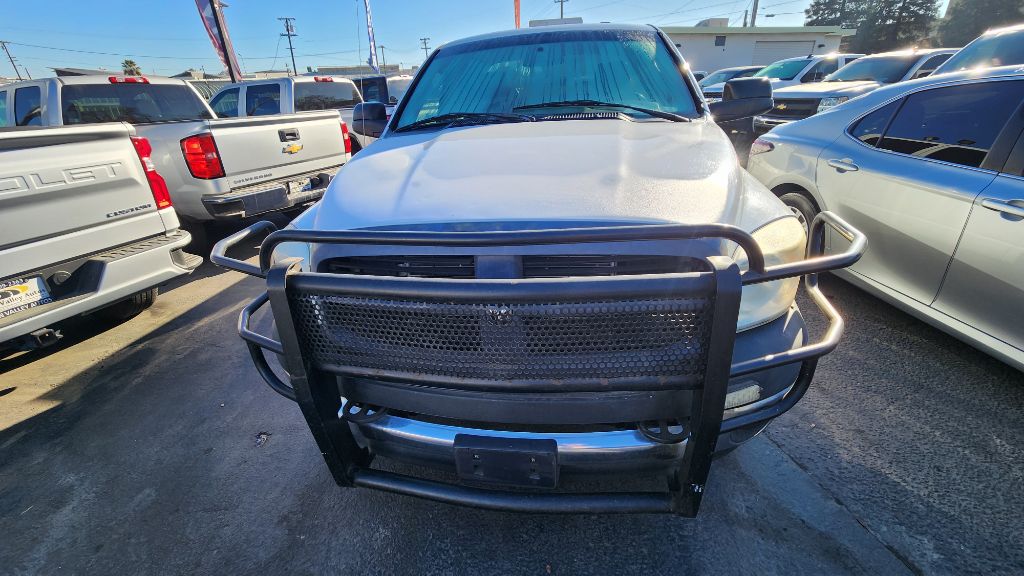 Photo 4 of this DODGE RAM 3500