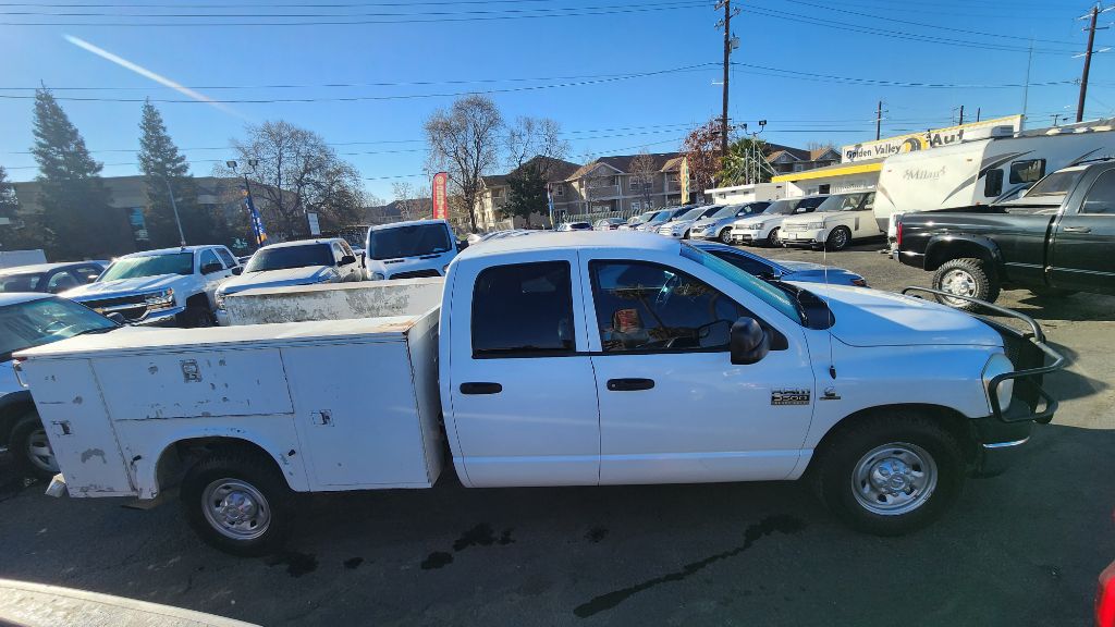 Photo 6 of this DODGE RAM 3500