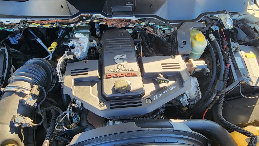 Photo 17 of this DODGE RAM 3500