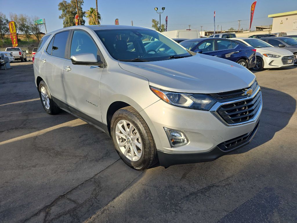 Photo 3 of this CHEVROLET EQUINOX