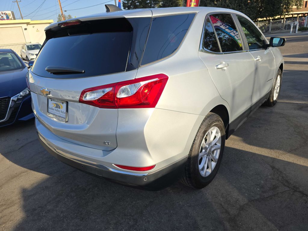 Photo 7 of this CHEVROLET EQUINOX