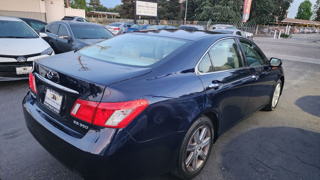Photo 5 of this LEXUS ES