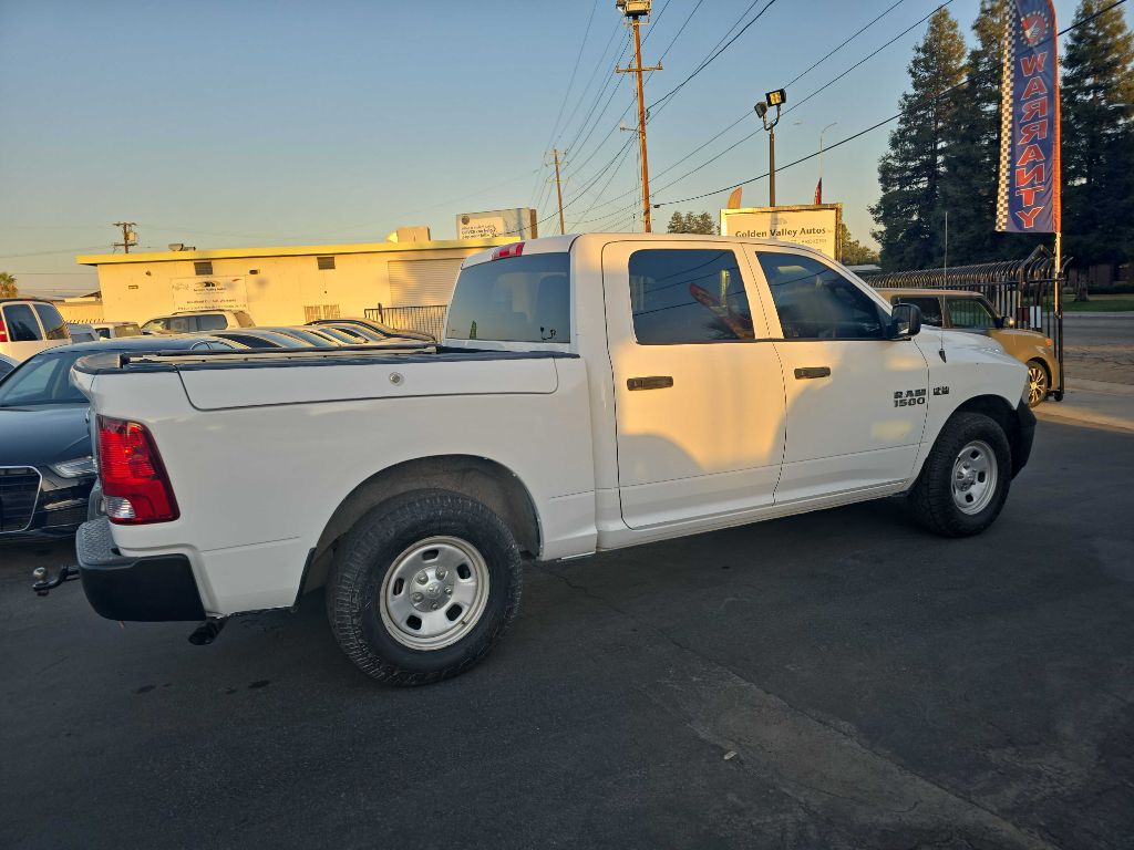 Photo 7 of this RAM 1500