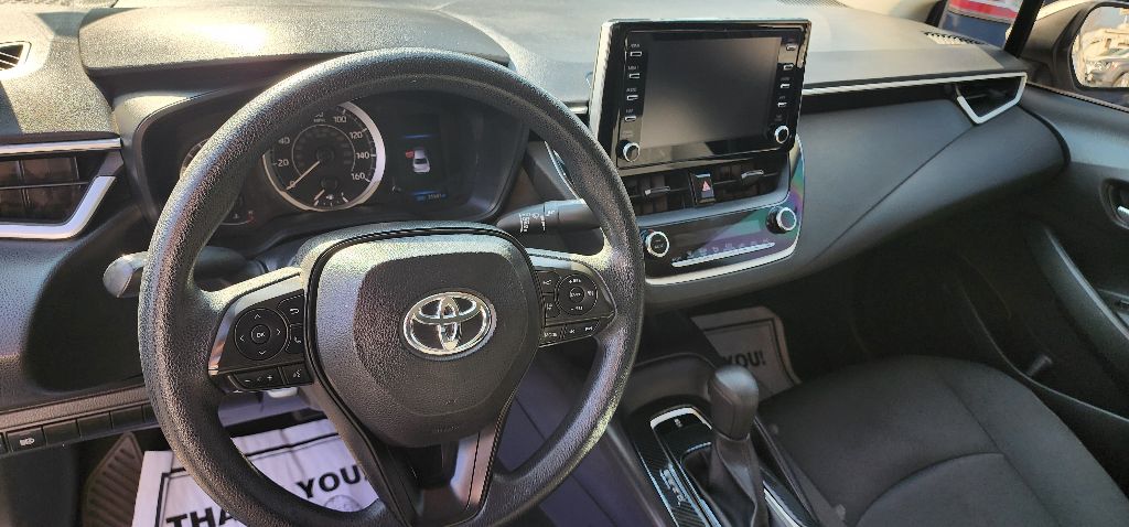 Photo 10 of this TOYOTA COROLLA