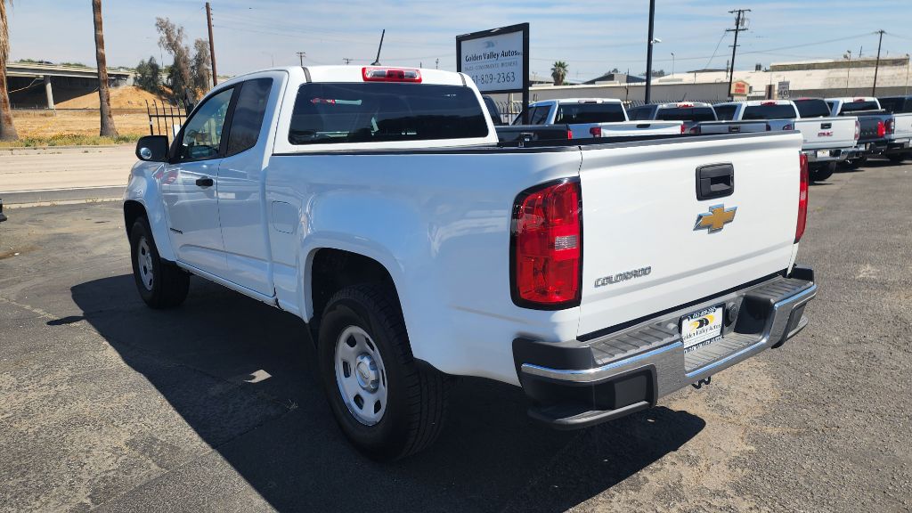 Photo 5 of this CHEVROLET COLORADO
