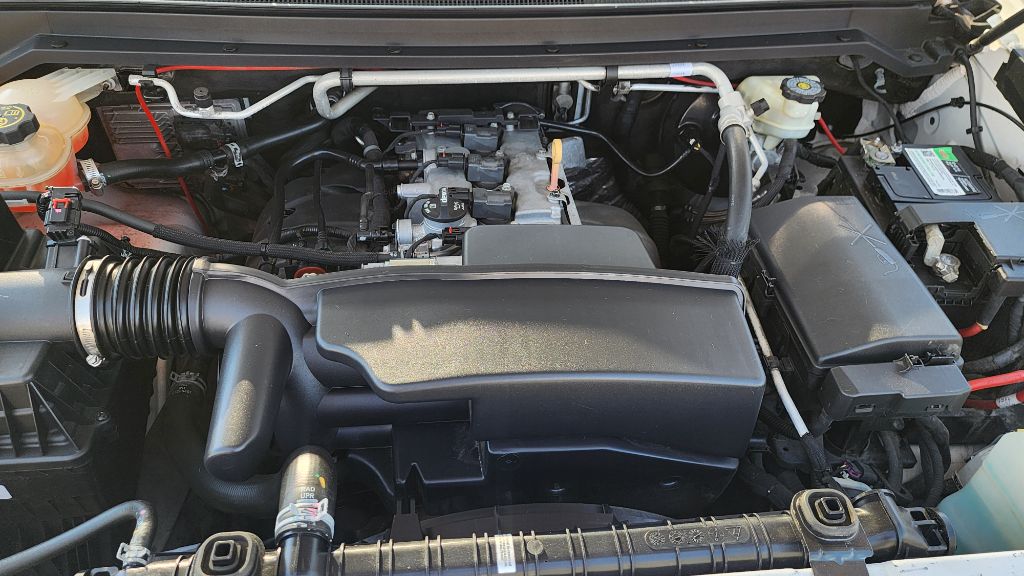 Photo 18 of this CHEVROLET COLORADO