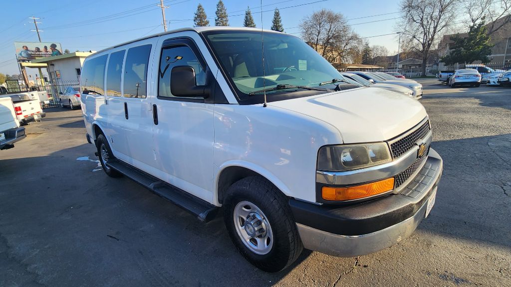 Photo 7 of this CHEVROLET EXPRESS G2500
