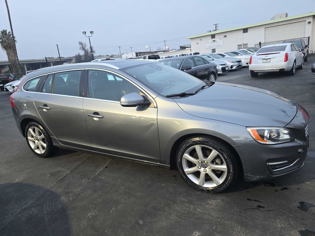 Photo 23 of this VOLVO V60