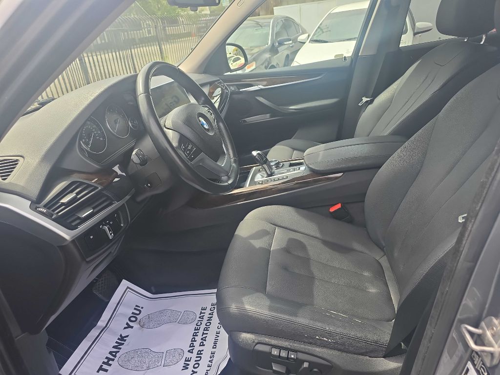 Photo 9 of this BMW X5