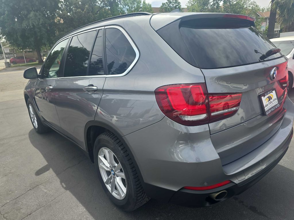 Photo 3 of this BMW X5