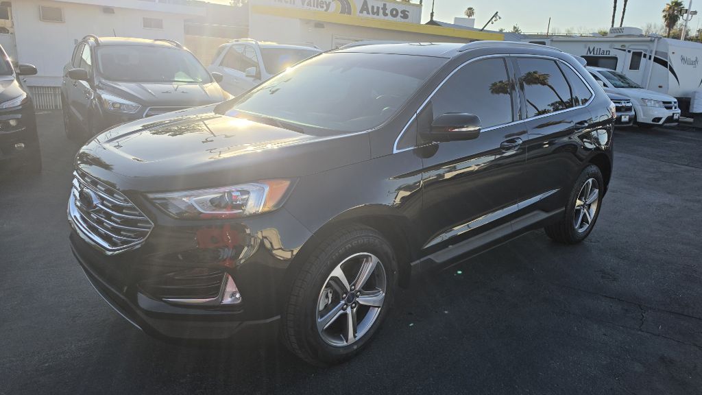 Photo 7 of this FORD EDGE