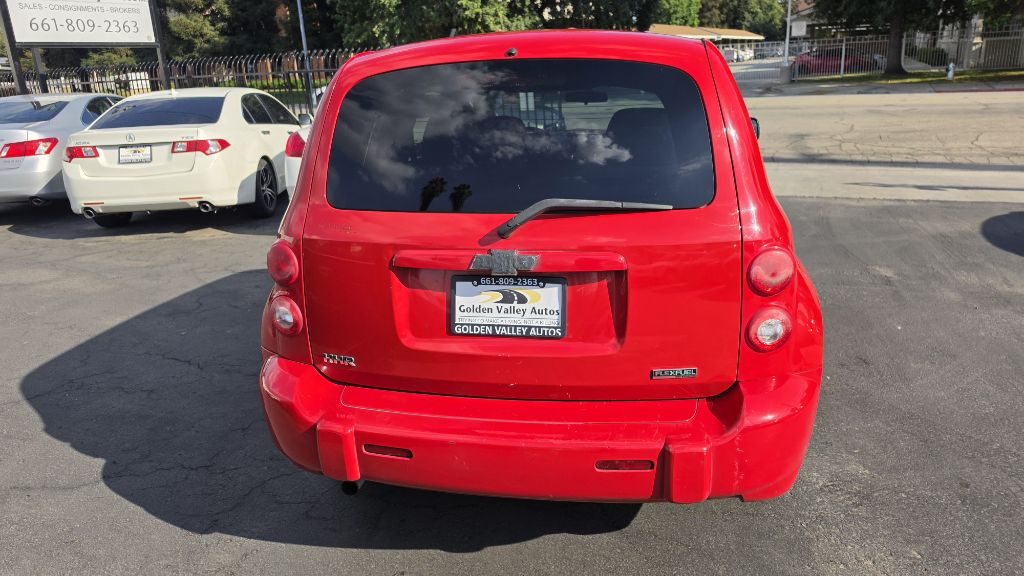 Photo 6 of this CHEVROLET HHR