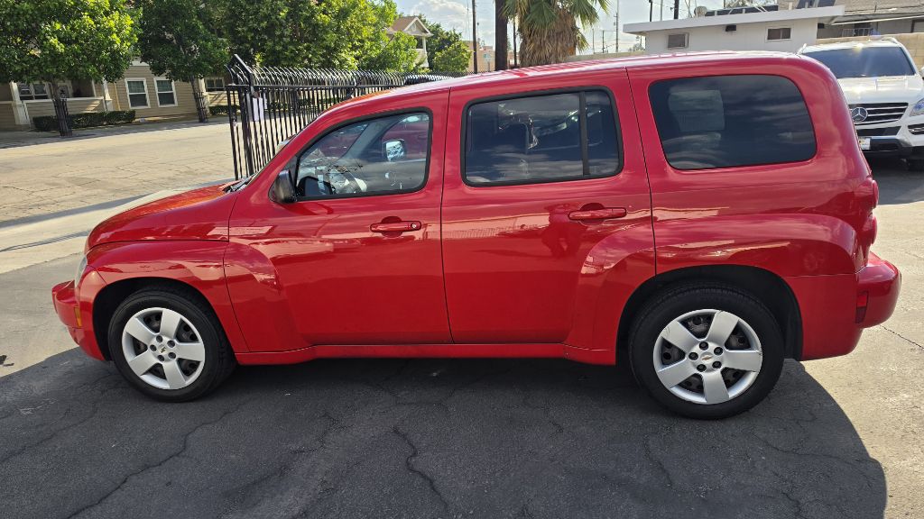 Photo 7 of this CHEVROLET HHR
