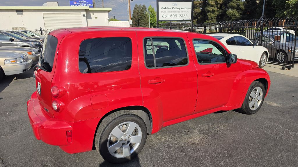 Photo 4 of this CHEVROLET HHR