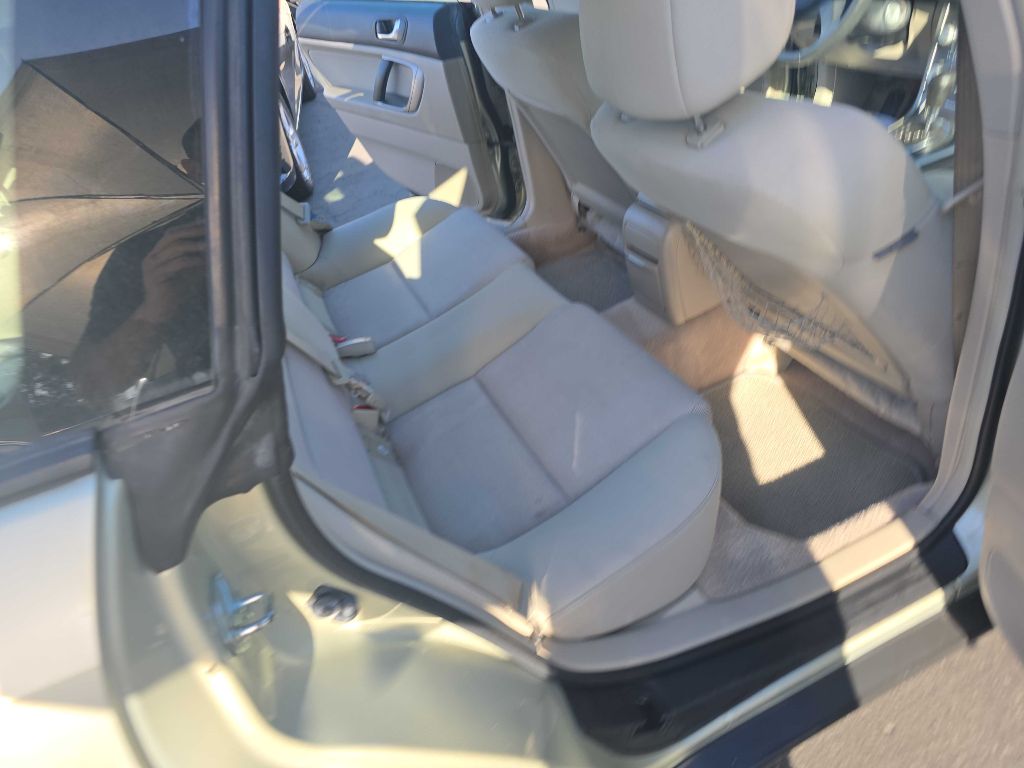 Photo 17 of this SUBARU OUTBACK