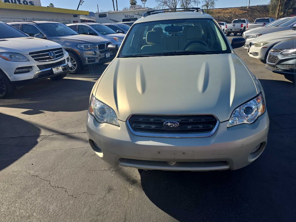 Photo 4 of this SUBARU OUTBACK
