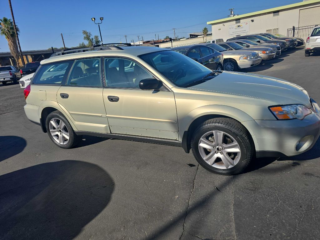 Photo 2 of this SUBARU OUTBACK