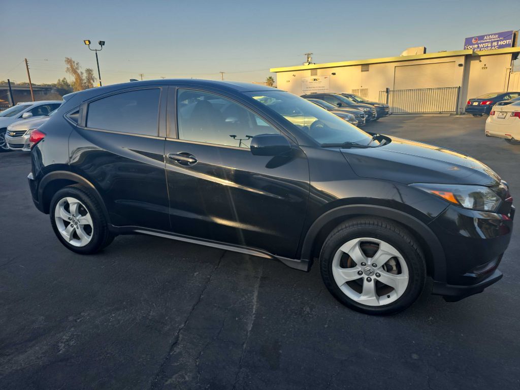 Photo 4 of this HONDA HR-V