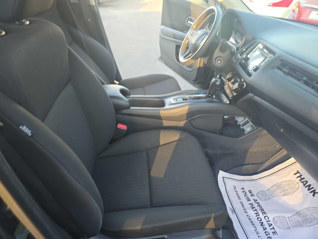 Photo 17 of this HONDA HR-V