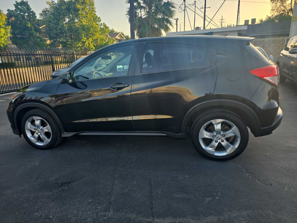 Photo 9 of this HONDA HR-V