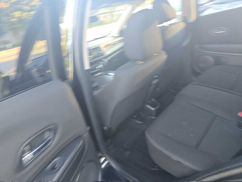Photo 12 of this HONDA HR-V
